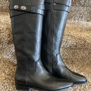 Coach Boot: Linette